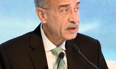 السفارة البريطانية بالقاهرة تنعى رئيس الوزراء السابق شريف إسماعيل