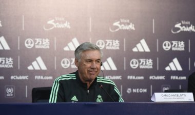 أنشيلوتي ينتقد جدول مباريات ريال مدريد المزدحم