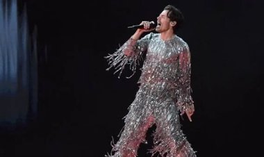 أغرب إطلالات نجوم الموسيقى في حفل توزيع جوائز جرامي 2023