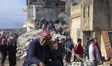 وفد إغاثي لبناني يصل جبلة السورية للإغاثة ووفد وزاري يتوجه غدا لدمشق