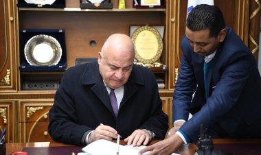 محافظ قنا يعتمد نتيجة الفصل الدراسي الأول للشهادة الإعدادية بنسبة نجاح 73.23 %