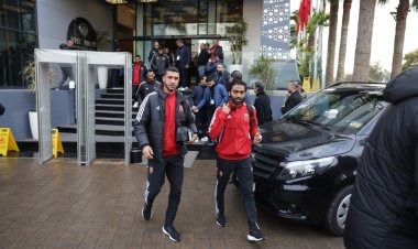 الأهلي يتحرك إلى ملعب مولاي عبد الله استعدادًا لمباراة ريال مدريد