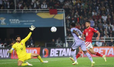 مباراة القرن.. ريال مدريد يتقدم على الأهلي بهدف نظيف في الشوط الأول