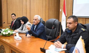 سكرتير قنا يترأس اجتماع اللجنة العامة لحماية الأطفال