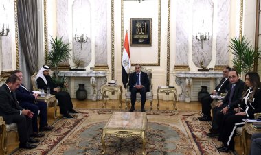 رئيس الوزراء يتابع مشروع العلمين للتكرير والبتروكيماويات