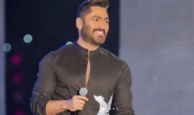 تامر حسني يتعاون مع الهلال الأحمر لمساعدة ضحايا زلزال سوريا