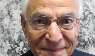 الباز: "إذا تحركت الكتل الأرضية 3.5 سم يقع زلزال".. ويكشف عن إمكانية التنبؤ به