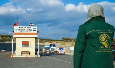 عبور 11 شاحنة إغاثية منفذ غصن الزيتون  لتوزيعها في المناطق السورية المتضررة من الزلزال