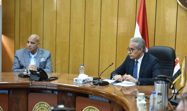 القوى العاملة: توجيهات بالاستمرار في استكمال قاعدة البيانات