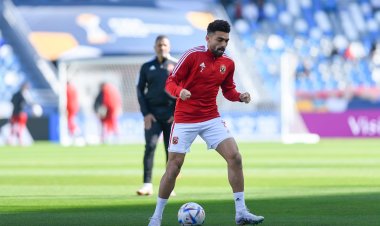 الأهلي يعلن غياب خالد عبد الفتاح عن مباراة الهلال السوداني