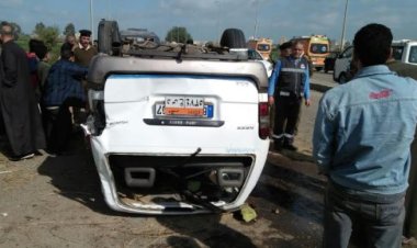 إصابة 12 شخص في حادث تصادم سيارة ميكروباص بالطريق الأوسطي