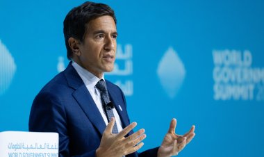 القمة العالمية للحكومات.. سانجاي غوبتا: دماغ الإنسان حاسوب خارق ويمكنه التطور في أي عمر