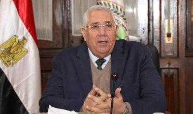 وزير الزراعة يبحث مع منتجي الدواجن استقرار الأسواق والحفاظ على الصناعة الاستيراتيجية