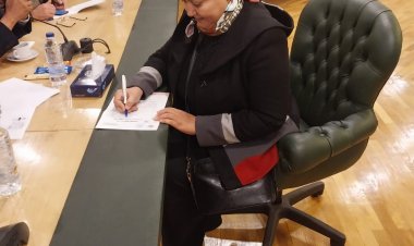 الزميلة سمية العجوز تقدم أوراق ترشحها في انتخابات نقابة الصحفيين