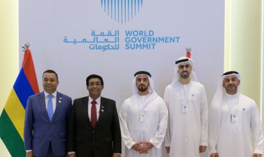 سيف بن زايد يلتقي رئيس موريشيوس ضمن فعاليات القمة العالمية للحكومات