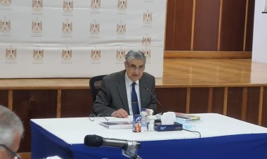 محمد شاكر يترأس الجمعية العامة العادية للشركة القابضة لكهرباء مصر