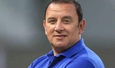 محافظ بورسعيد ينعي  وفاة الإعلامي الرياضي محمد غندر