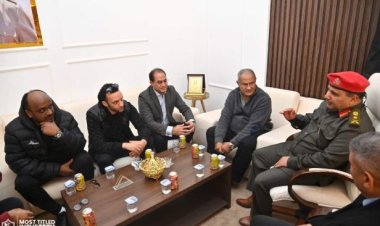 صور| قائد الجيش الليبي يلتقي وفد بعثة الزمالك في ليبيا