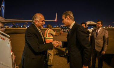 السفير المصري يستقبل بعثة الأهلي في مطار الخرطوم