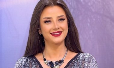 رضوى الشربيني تعلق على منشورات تُزعم خطوبتها: «والنبي ما حصل يا بيه»