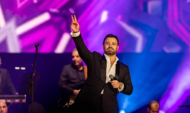 عاصي الحلاني يشعل أجواء مدينة كولن الألمانية بحفل غنائي كبير