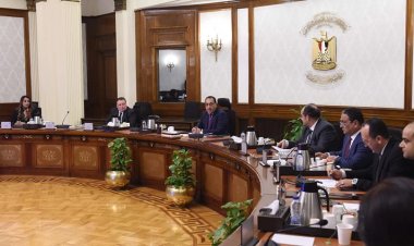 رئيس الوزراء يتابع موقف تطبيق منظومة الشحن المُسبق
