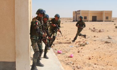 ليبيا تحبط محاولات تهريب أسلحة خطيرة إلى مصر