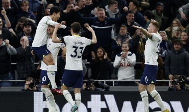 توتنهام يعتذر لجماهيره بإعادة تكلفة تذاكر مباراة نيوكاسل