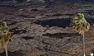 انحسار مياه البحر بشاطئ عكا يثير القلق.. هل ينذر بتسونامي؟