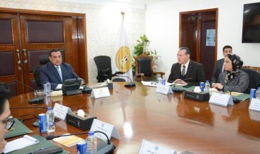 وزير التنمية المحلية يستقبل وفد البنك الدولي لمتابعة آخر مستجدات برنامج التنمية المحلية بصعيد مصر