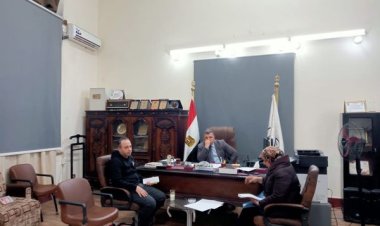 رئيس مدينة بني سويف يتابع سير العمل بالمركز التكنولوچي