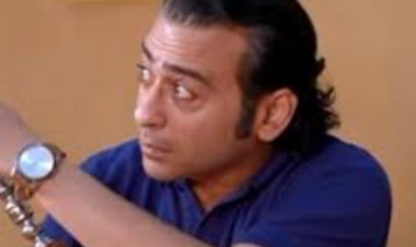 بعد محمد رمضان.. أحمد عزمي يثير الجدل ويدخن «الشيشة» في برنامج تليفزيوني