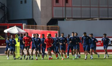 الأهلي يستأنف تدريباته استعدادا لمواجهة الرجاء المغربي 