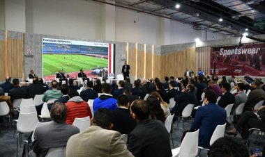 وزير الشباب والرياضة يشهد الجلسة الحوارية الرابعة بالمعرض الرياضى الدولى