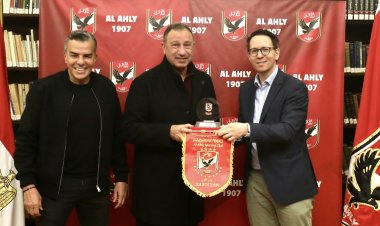 الخطيب يستقبل مدير الكرة في اتحاد الأندية الأوروبية المحترفة