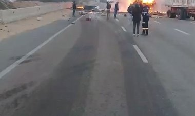 بالصور.. تفحم جثة سائق فى حريق التهم سيارته قبل كارتة الطريق الإقليمى