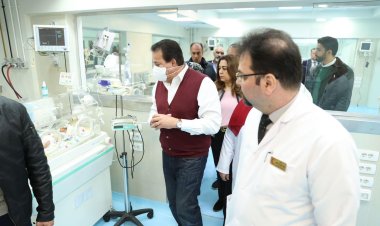 ‎وزير الصحة يتفقد مستشفى دمياط التخصصي ويوجه بتوفير خدمة الـ«جاما نايف»
