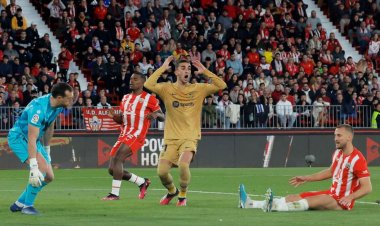 ألميريا يُسقط برشلونة