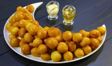 طريقة عمل الزلابية «زَي المحلات»