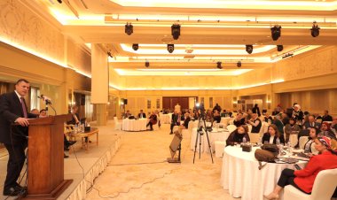وزير السياحة والآثار يشارك بورشة خطط التكيف الوطنية في مصر