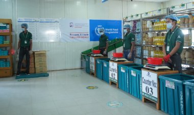 «مبادرة المليار» توزع 5.4 مليون وجبة في مخيمات لاجئي الروهينجا