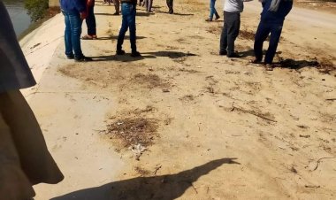 أب يُلقي بنفسه في مياه ترعة بالبحيرة حزنًا غرق جثه ابنه المقتول (فيديو) 