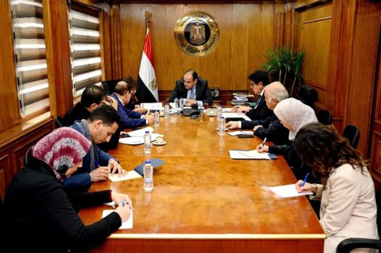 وزير الصناعة: تواصل دائم مع المجالس التصديرية لتحقيق خطة الدولة لتنمية الصادرات