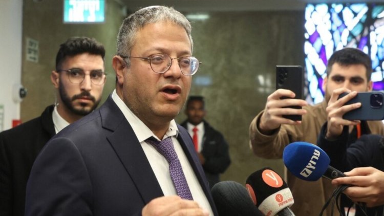 بن غفير يصدر أمرًا بمعاقبة الأسرى الفلسطينيين أثناء الاستحمام