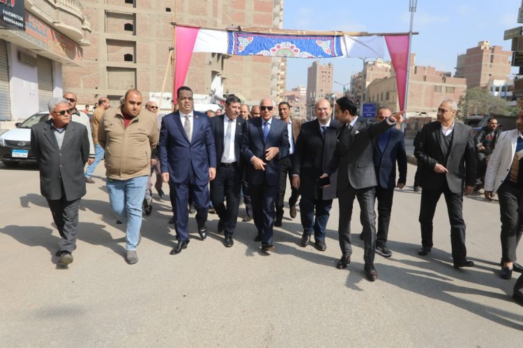 محافظ الجيزة: تطوير شامل لطريق ترسا في أبو النمرس وعمرو بن العاص بالبدرشين