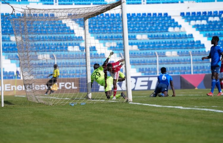 الأهلي يرفع مذكرة إلى وزير الخارجية بتجاوزات الهلال السوداني وجماهيره