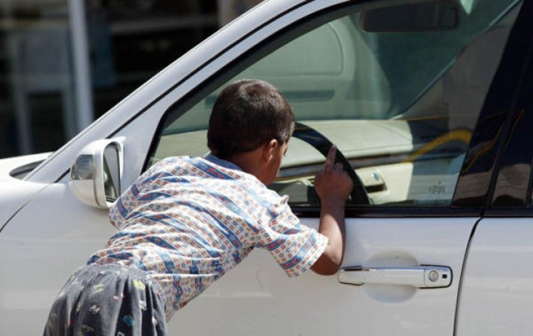 القبض على مسجل خطر لاستغلاله 4 أطفال في أعمال التسول بالجيزة