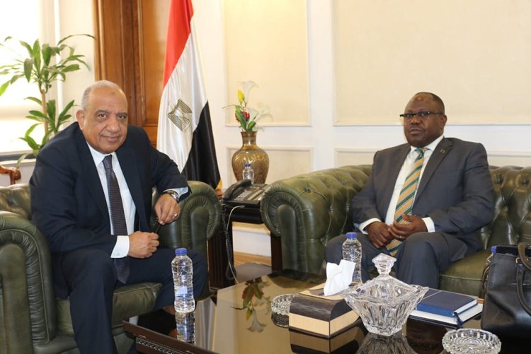 وزير قطاع الأعمال العام يستقبل سفير زامبيا بالقاهرة لبحث تعزيز التعاون الاقتصادي وفتح أسواق جديدة