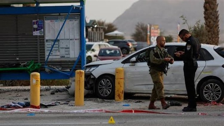«قرب أريحا» إصابة مستوطنين إسرائيليين من بينها إصابات حرجة