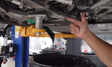 طريقة تغيير زيت السيارة بالشفط.. المميزات والعيوب